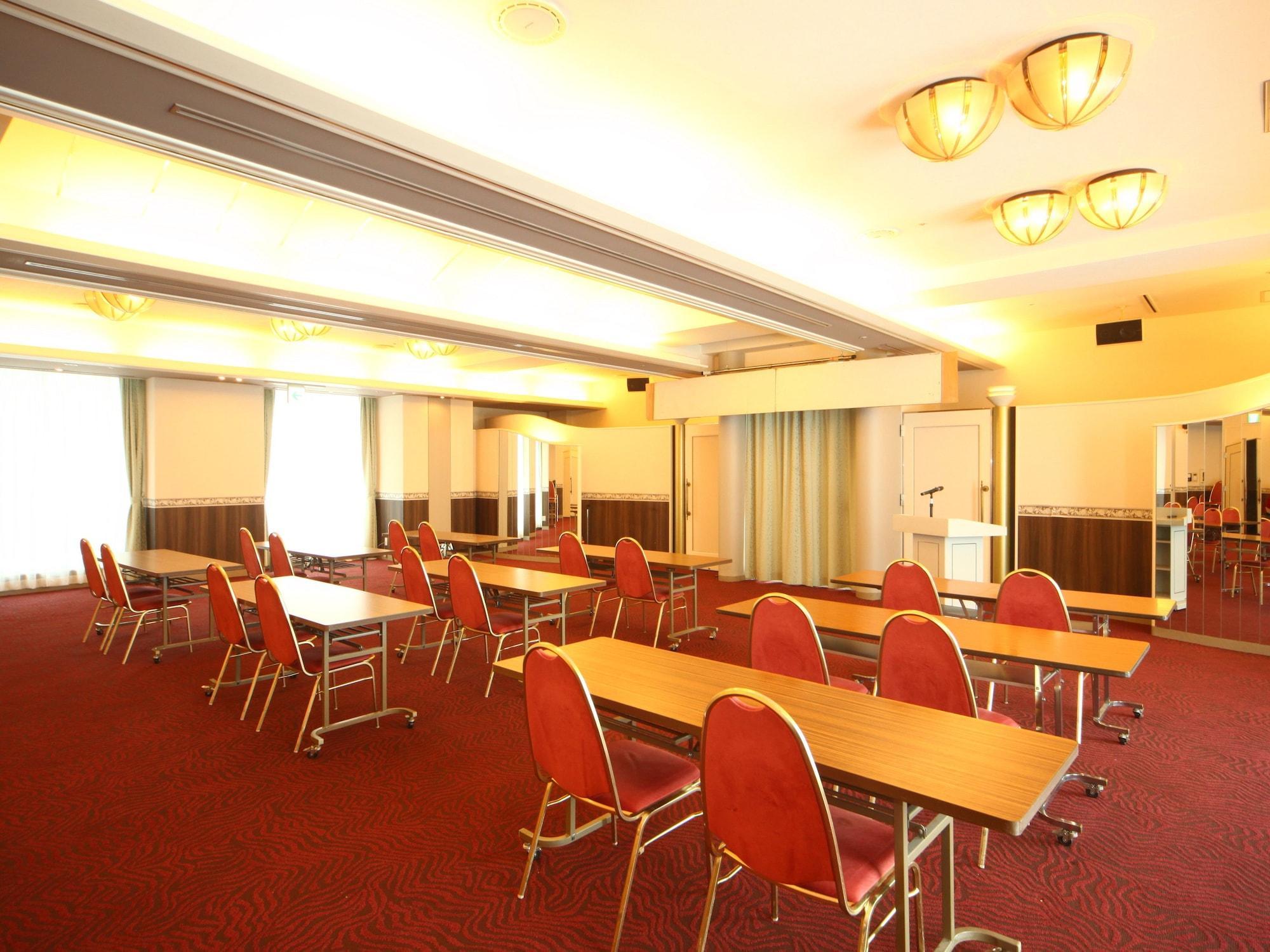 Hotel Wing International Asahikawa Ekimae Экстерьер фото